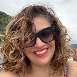 Meet your Posher, Monica